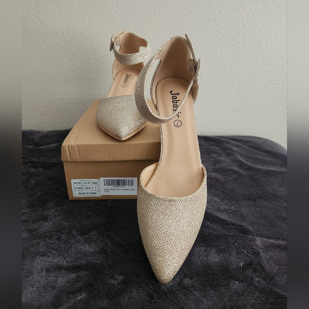 JABASIC Women Pointed Closed Toe Low Chunky Heels Pump Ankle Strap Heel